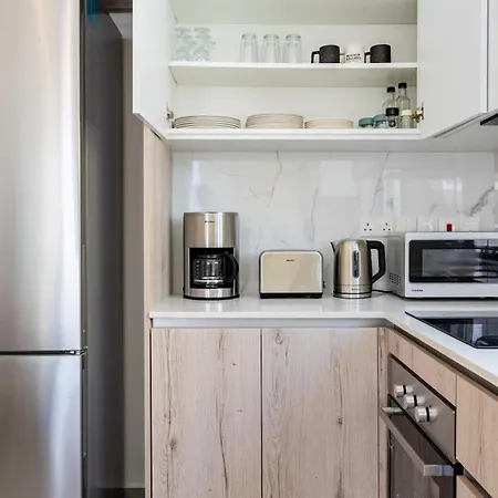 Solenne - Stylish 2-br & Balcony In Apartman Lárnaka